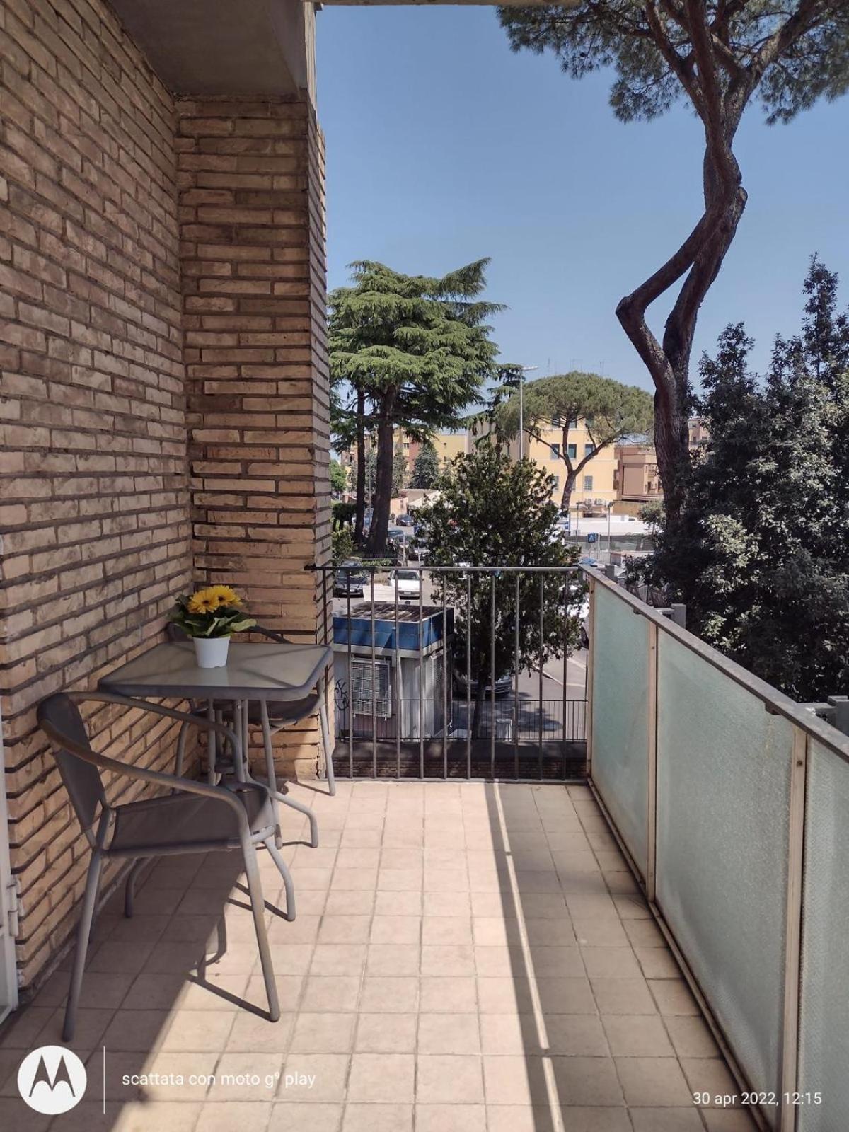 La Dolce Vita Bedrooms Near The Subway ローマ エクステリア 写真